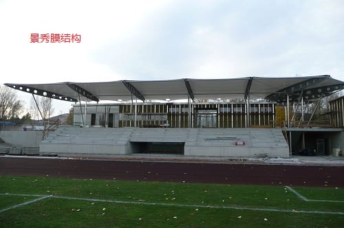 為什么選擇膜結(jié)構(gòu)看臺公司？三大優(yōu)勢讓您無法拒絕